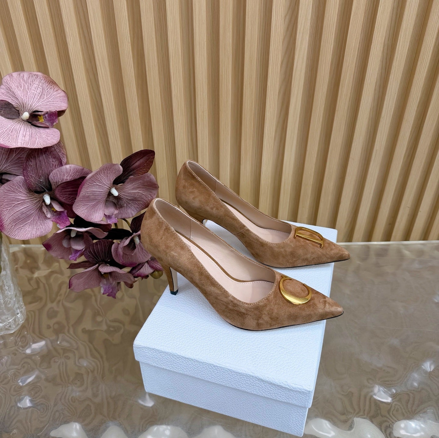 CD Buckle High-Heeled Elegant Shoes 85mm Brown Suede 537717