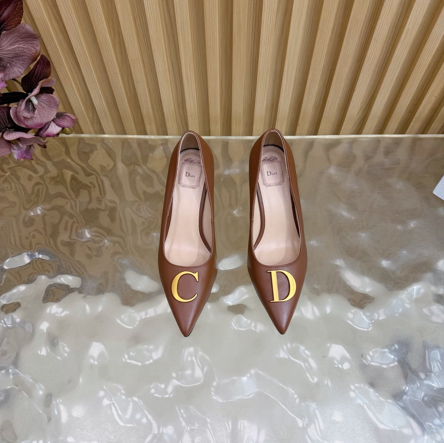 CD Buckle High-Heeled Elegant Shoes 85mm Brown Cowhide 537719