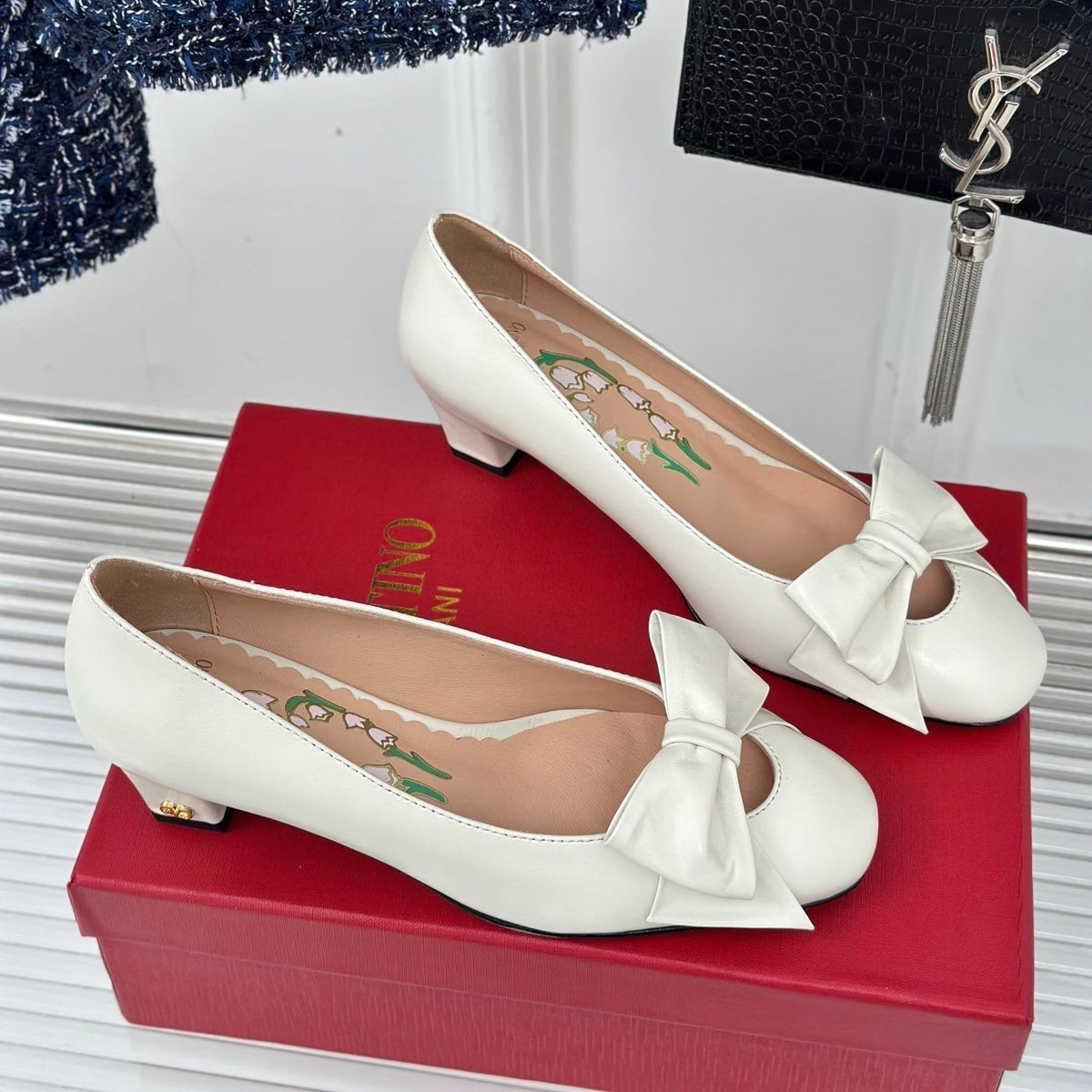 Bowow Pumps In Kidskin 40mm White Lambskin 989190