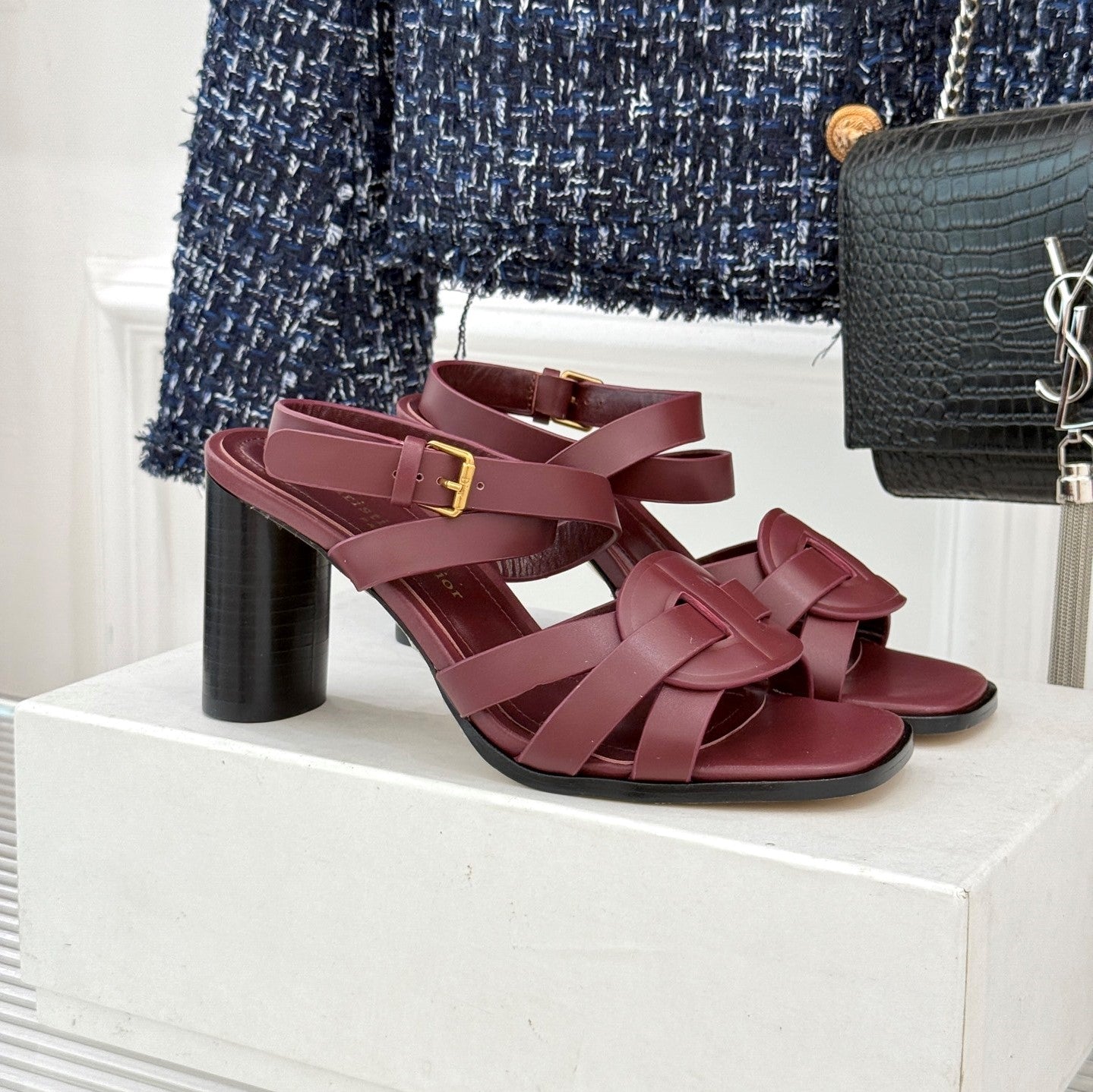 CD D-Club Heeled Sandal 80mm Burgundy Calfskin 473833