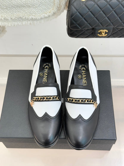 CC 26 Loafer Black mix White Calfskin 610019