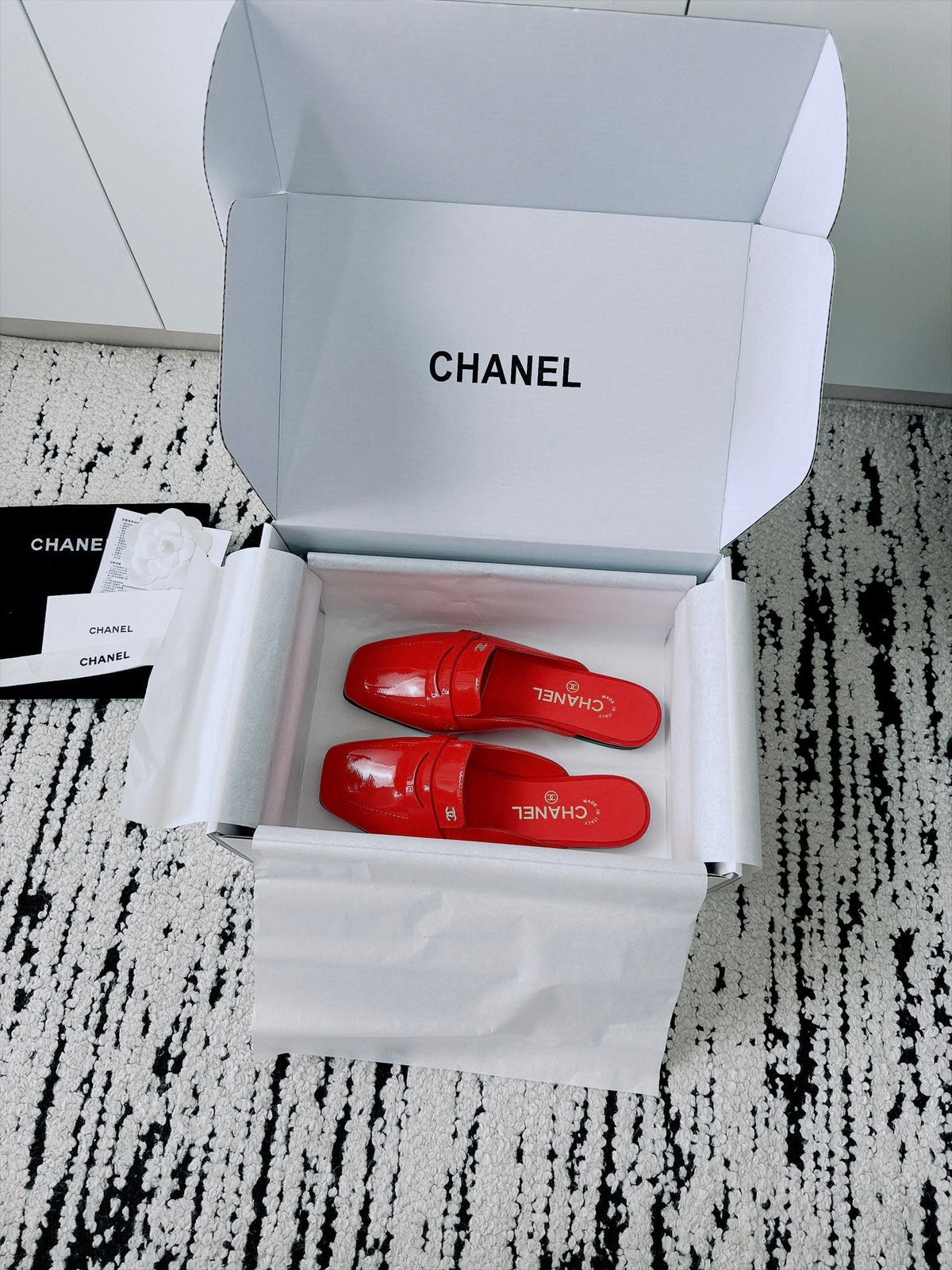 CC AW26 Mocassins Mule Bright Red Shiny Leather 942469