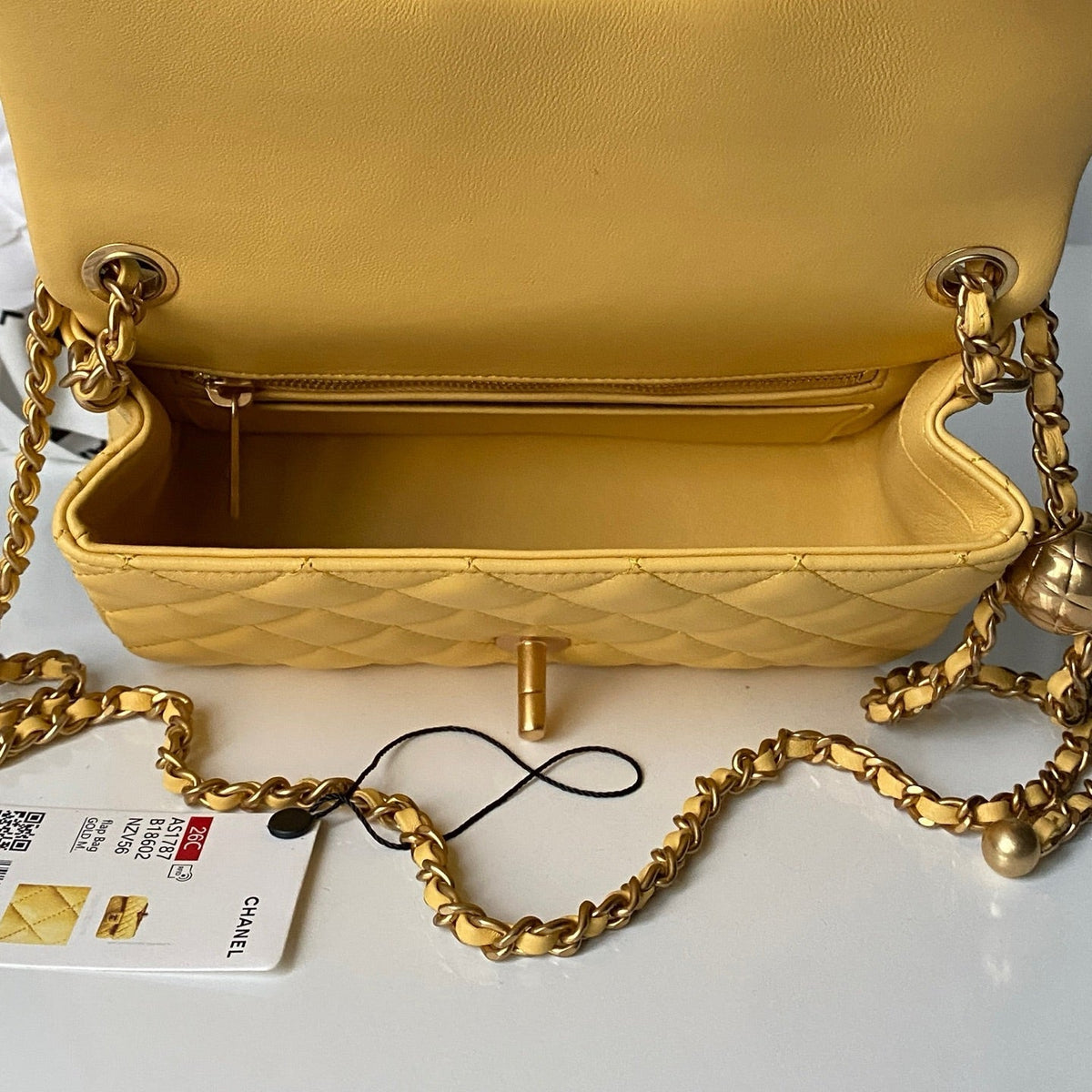 Chanel 25 Rectangular Pearl Crush Bag 20cm Yellow Lambskin 324811