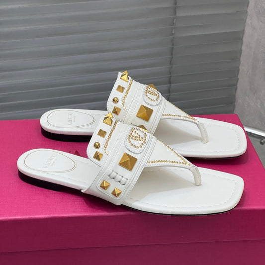 VT Rockstud Thong Sandals White Cowhide