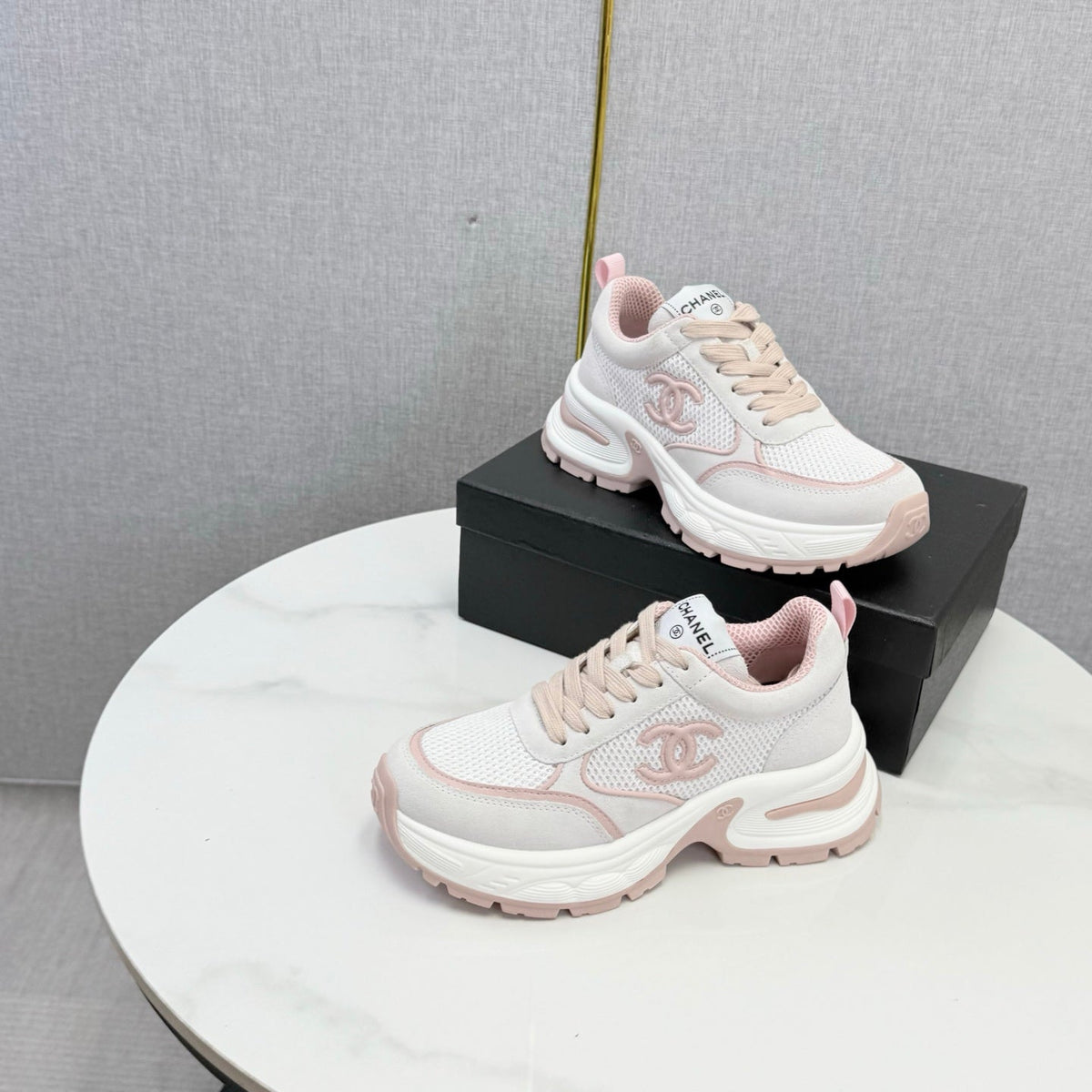 CC 26s Casual Sneakers White Pink Mesh Suede 865840
