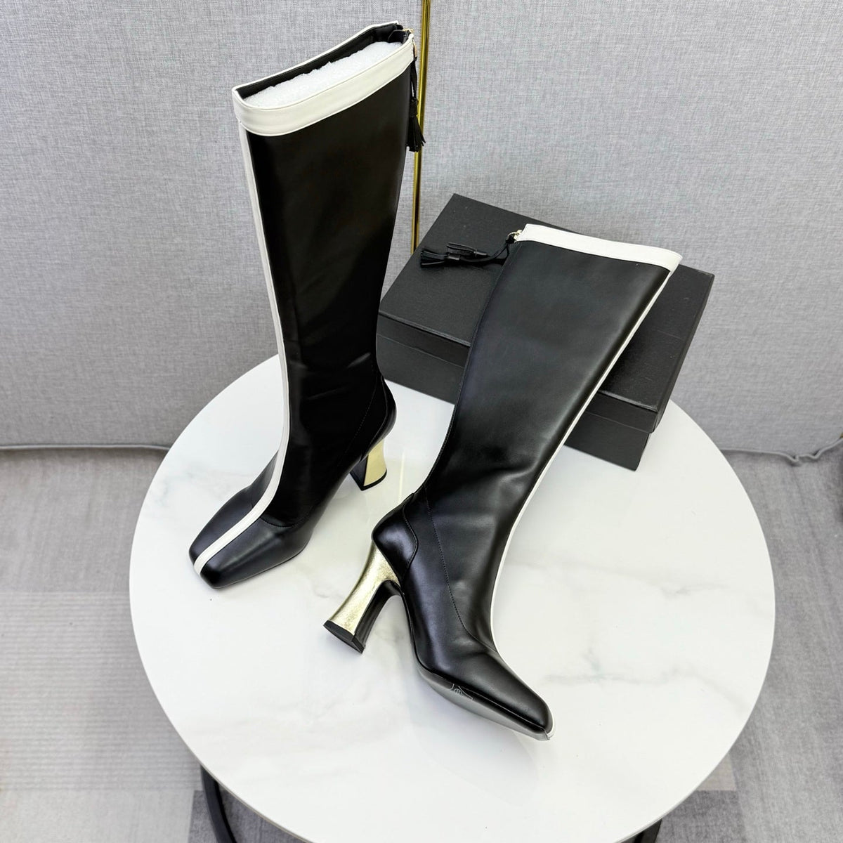 CC 26s Knee-High Boots Black White Sheepskin 904483