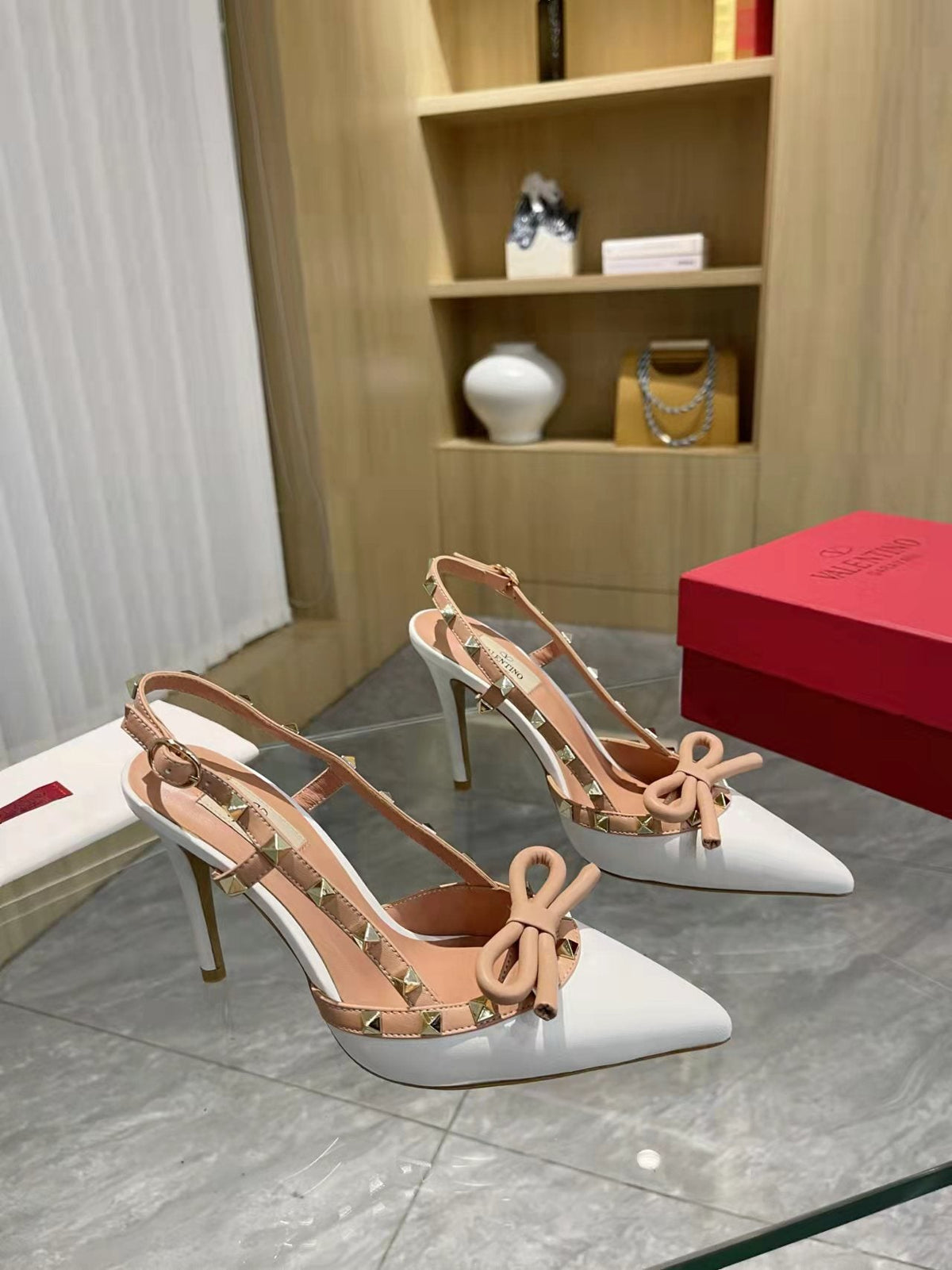 Valentino Rockstud Bow Slingback Pumps 95mm Sheepskin