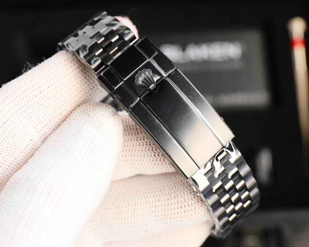 Rolex Blaken 40mm Black Dark Night