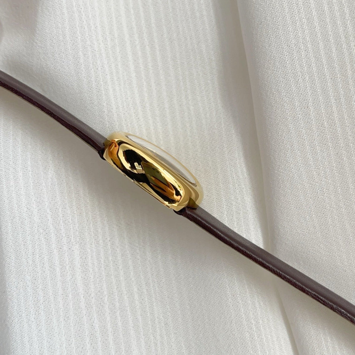 Baignoire Gold Case Burgundy Leather Burgundy Dial