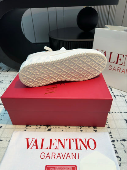 One Stud Xl Trainer In White Nappa Leather And Mesh Fabric 824990