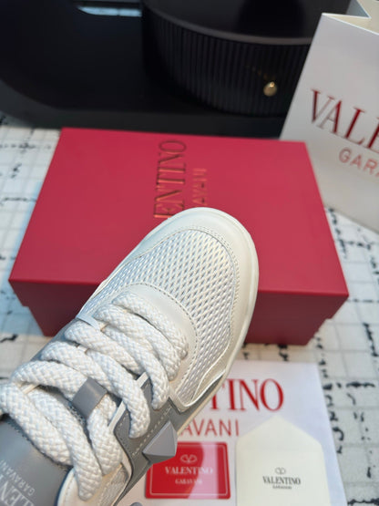 One Stud Xl Trainer In White Mix Grey Nappa Leather And Mesh Fabric 824989