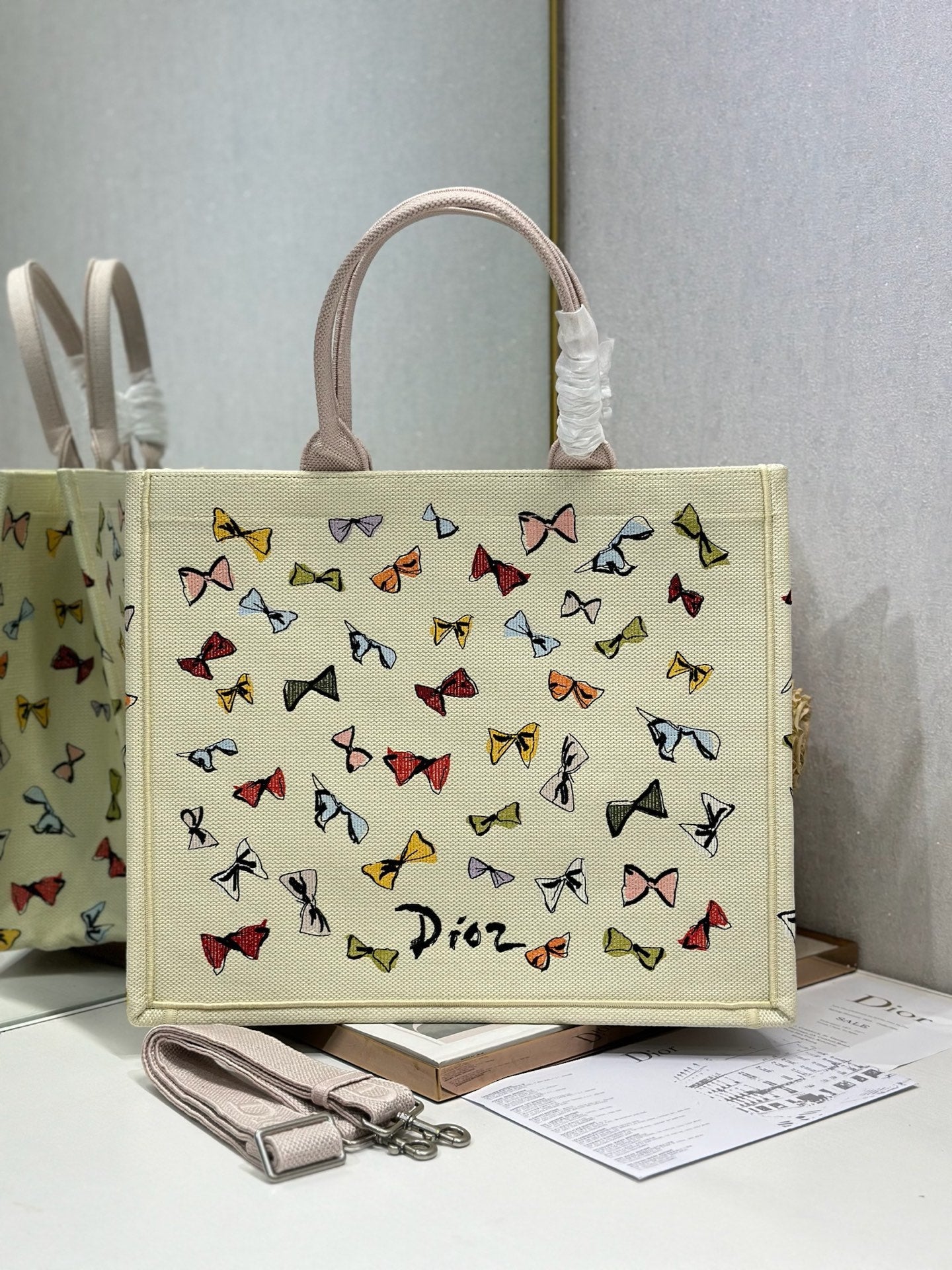 Dior 2026 Dioriviera Book Tote Bow Motif Ivory Pink Embroidery Canvas 289513