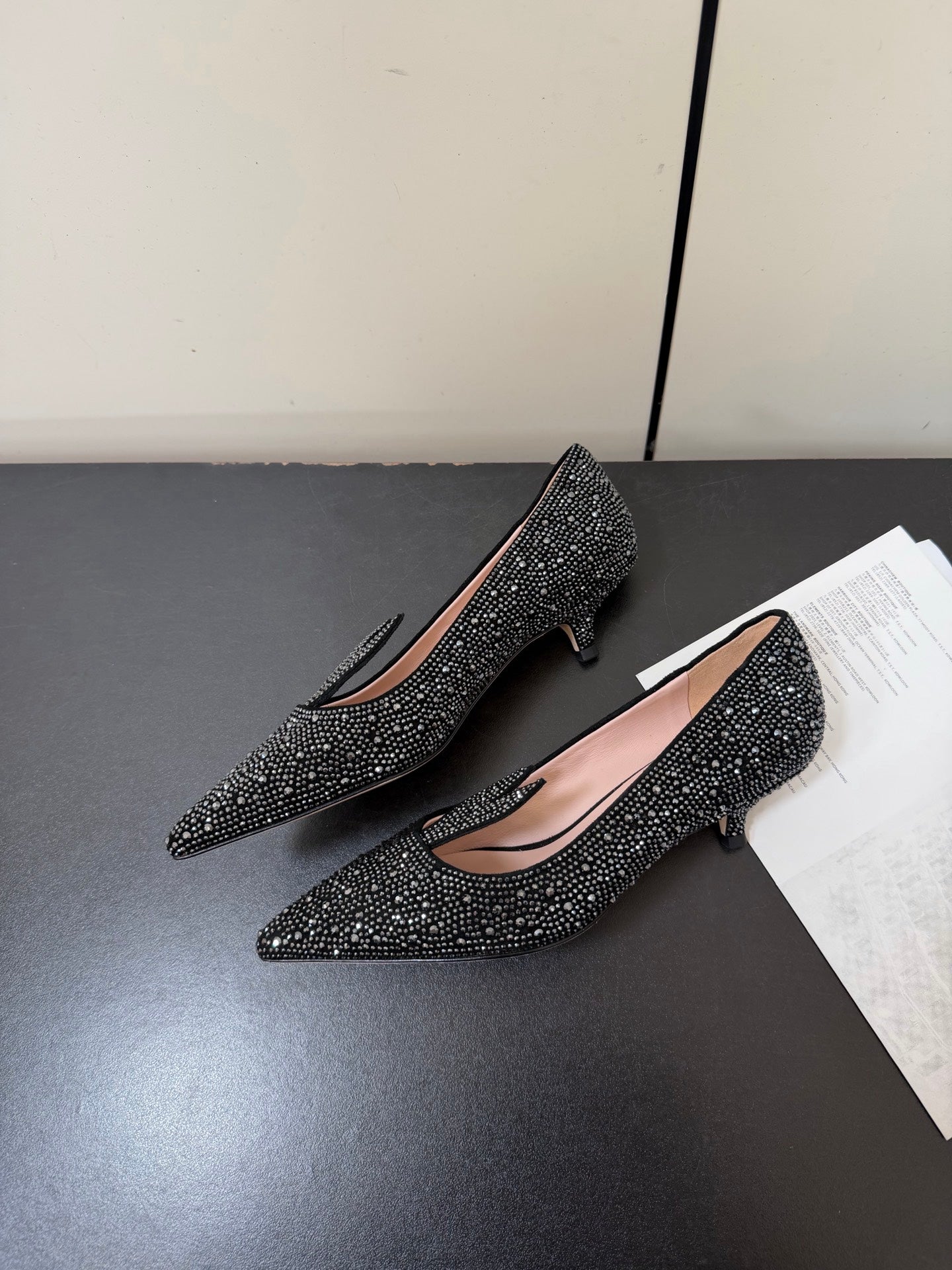 CD 26s Pointed-Toe High Heels 35mm In Black Suede Crystal