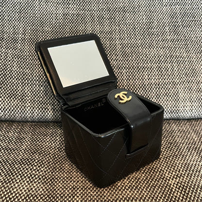 Chanel 2026 Vintage Mini Square Vanity Case 11cm Patent Calfskin