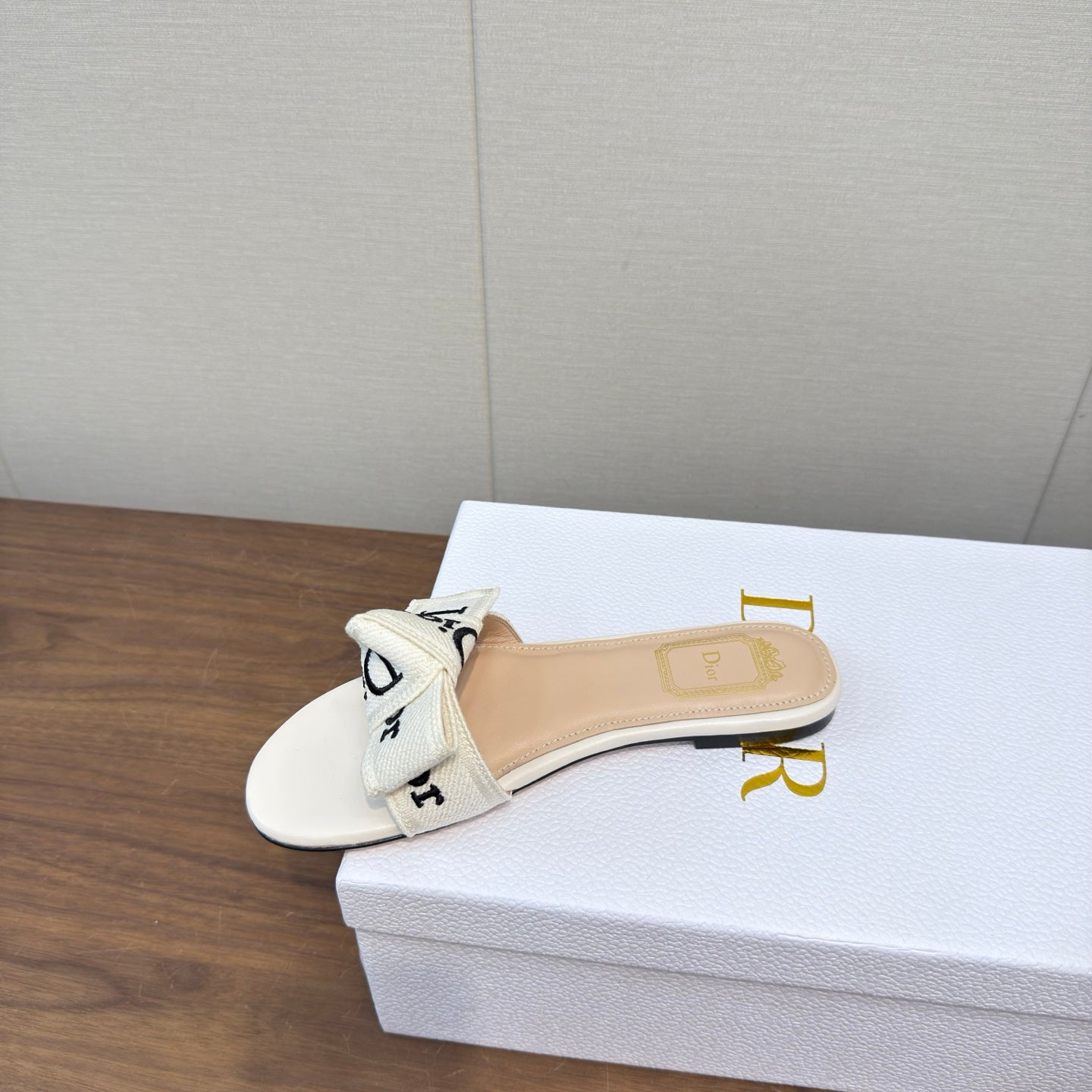 CD 26s J'Adior Slides White Canvas Lambskin 922457
