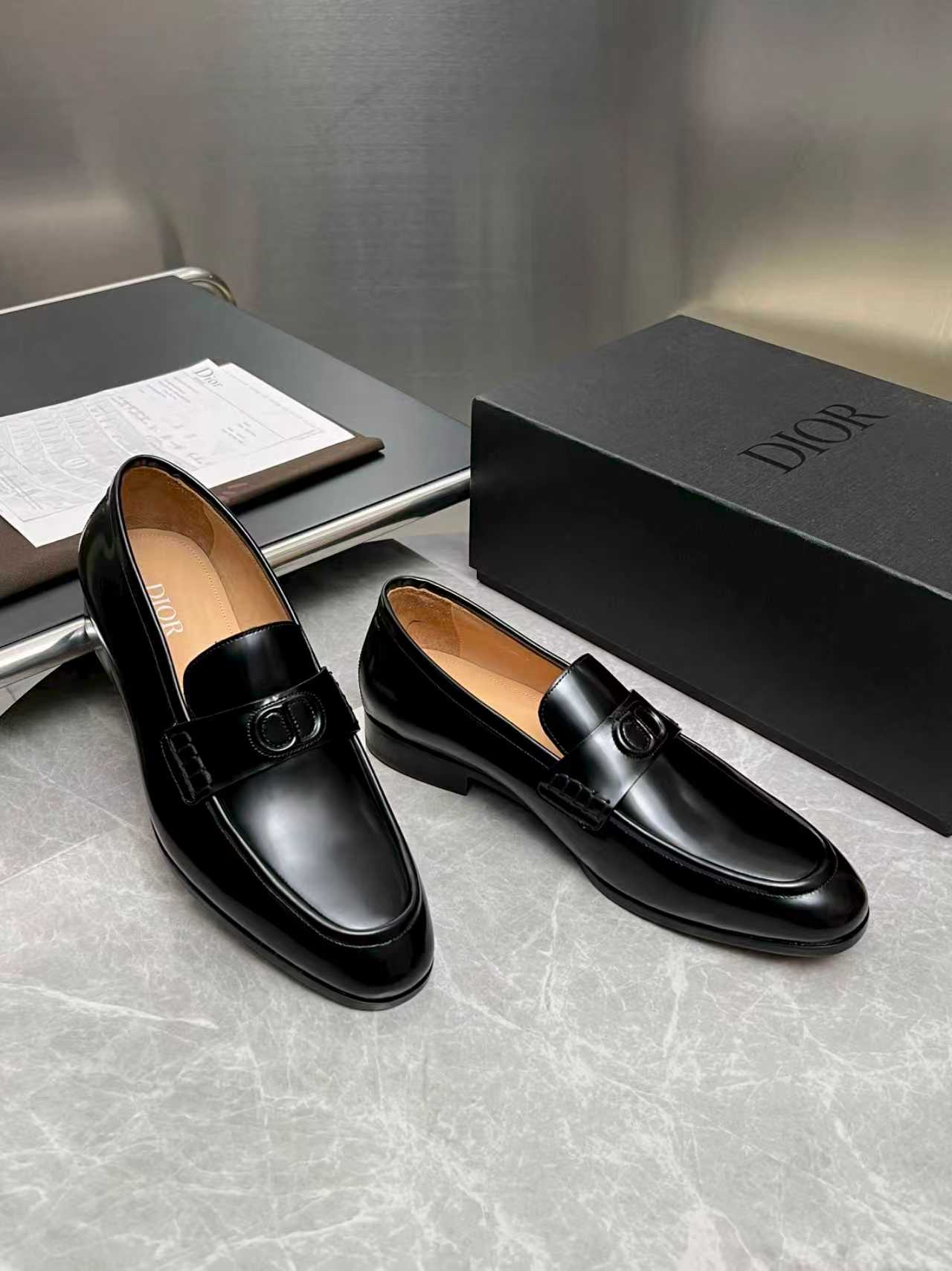 CD Timeless Flex Men’s Loafer Black Glossy Cowhide 112657