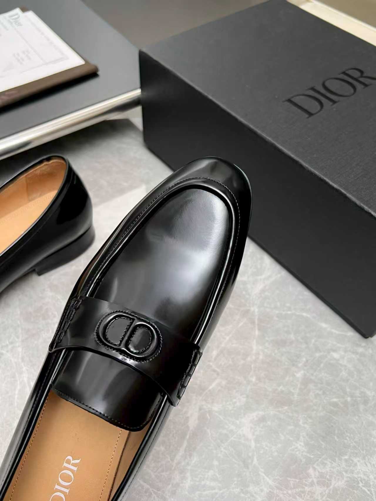 CD Timeless Flex Men’s Loafer Black Glossy Cowhide 112657