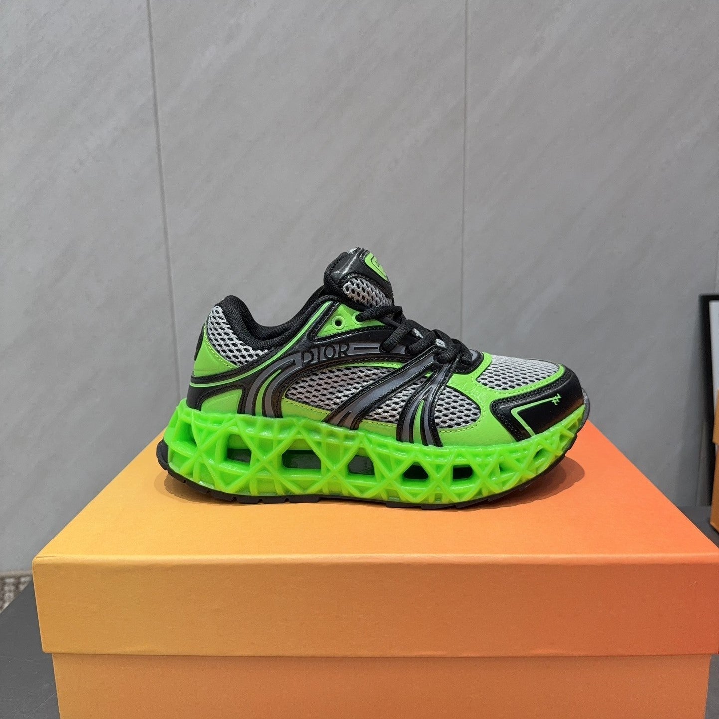 CD B35 NXXT Sneaker Black Green Rubber Mesh 614262