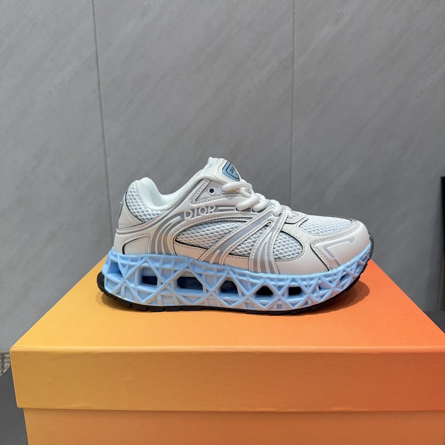 CD B35 NXXT Sneaker Blue White Rubber Mesh 614263