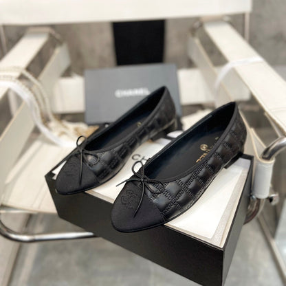 CC Stitched Ballet Flats Black Sheepskin 817408