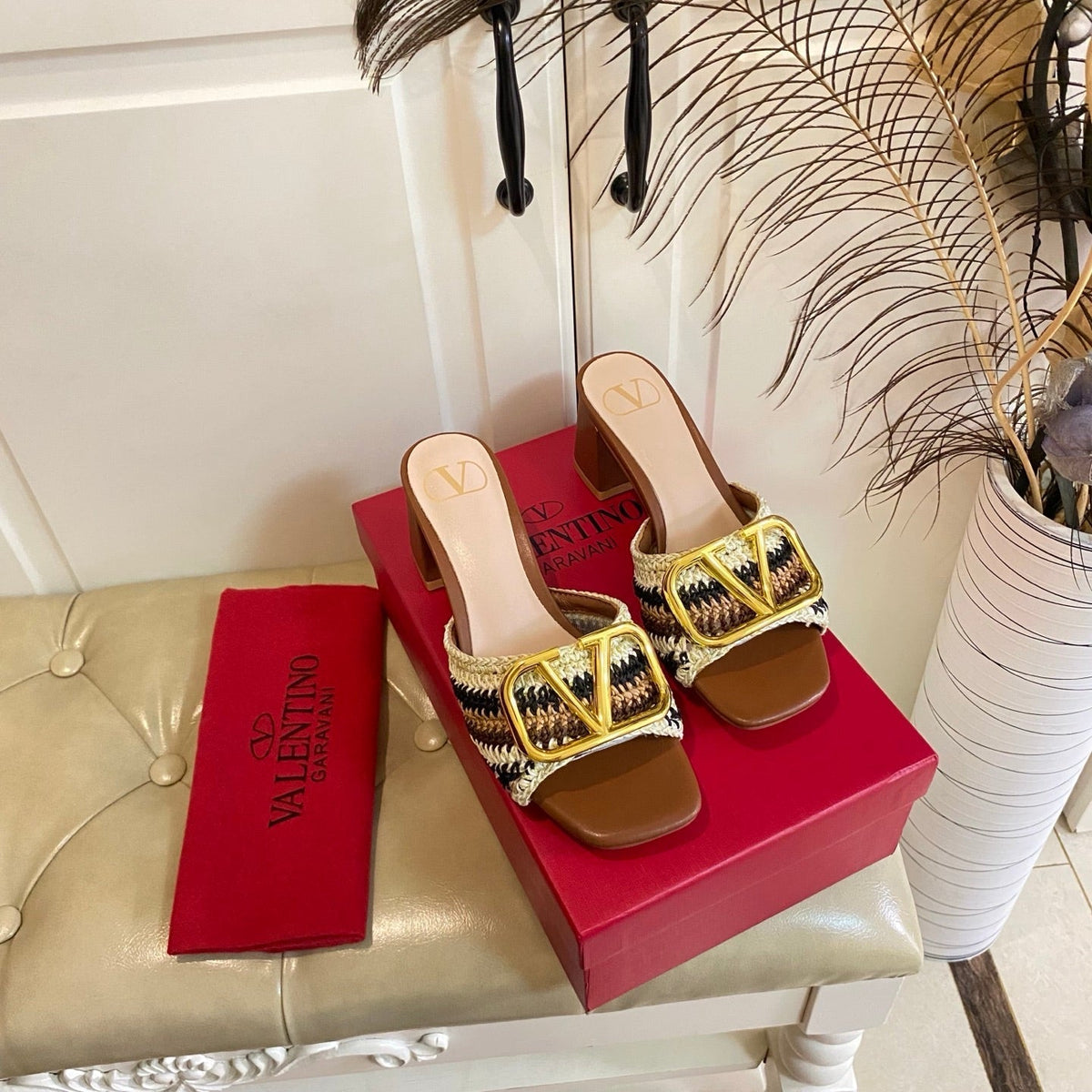 Vlogo Signature Slide Sandal 60mm With Crochet Embroidery