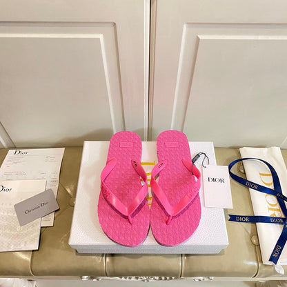 CD Thong Sandal Hot Pink Rubber 687622