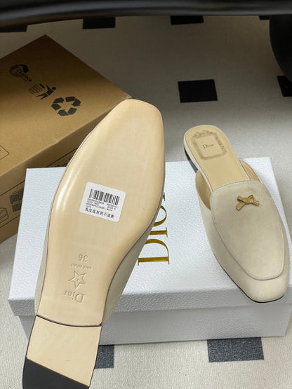 CD 26 Baby Bow Flat Mule Rope Beige Cowhide Sheepskin Suede 632594