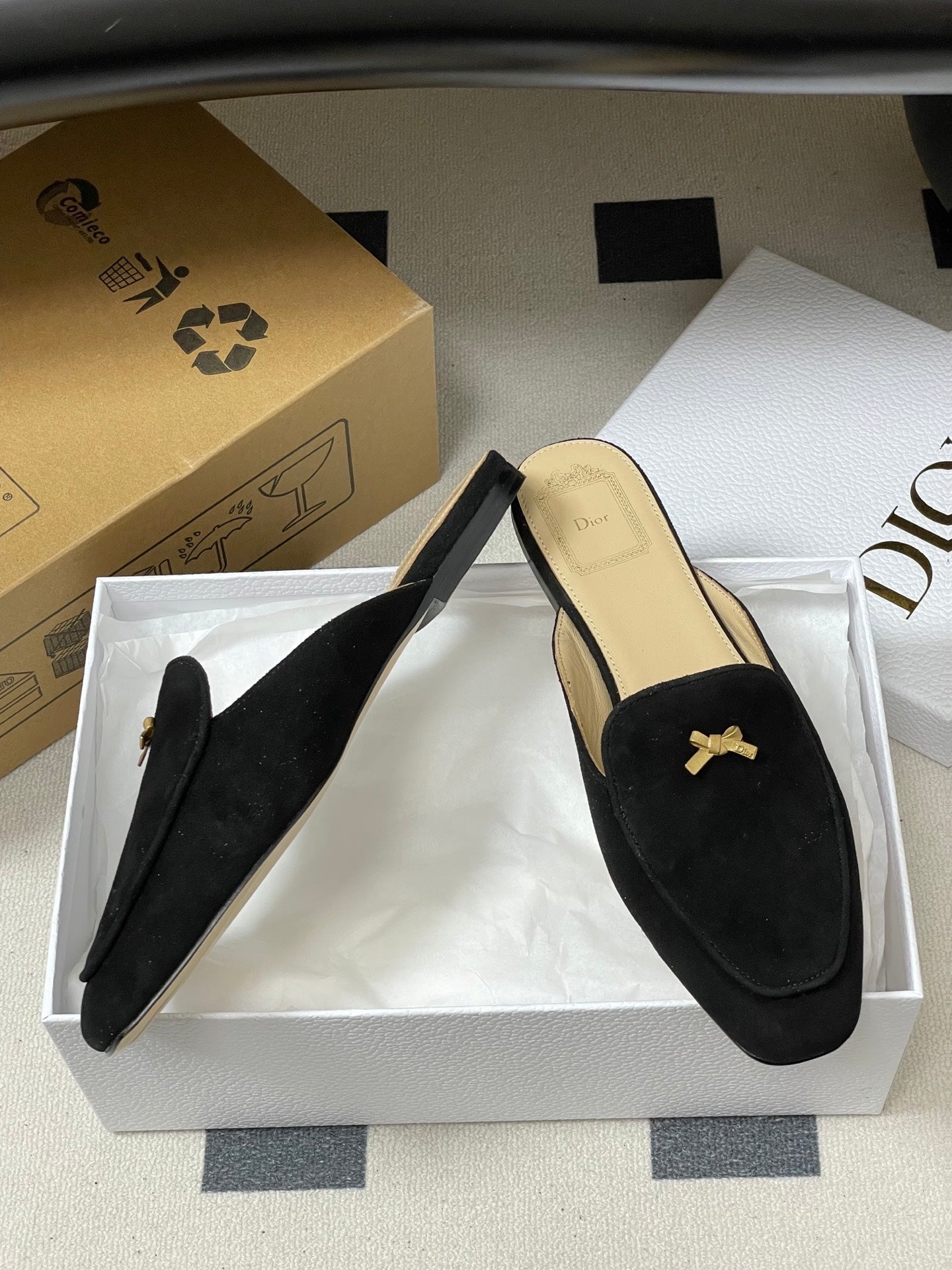 CD 26 Baby Bow Flat Mule Black Cowhide Sheepskin Suede 632595