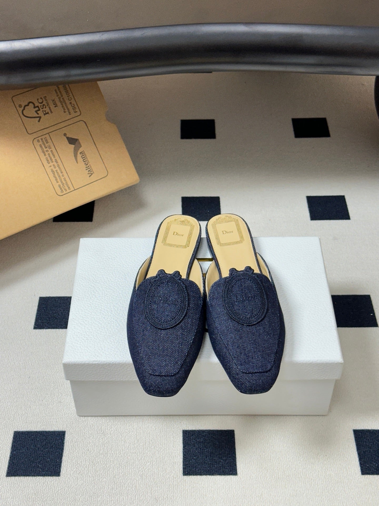 CD Médaillon Mule Dark Blue Denim 834919