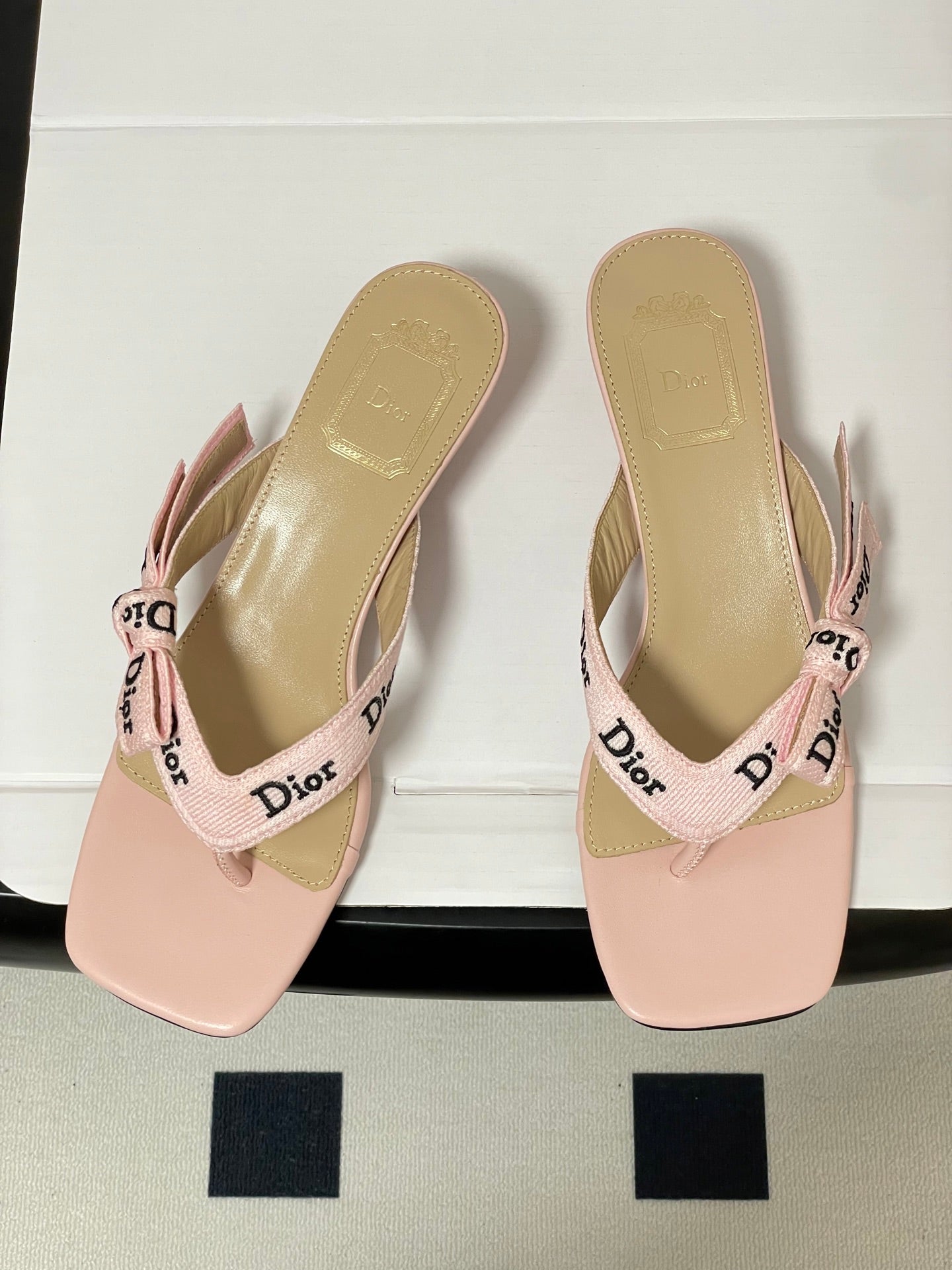 CD J'Adior Heeled Thong Sandal Pink Beige Leather 834939