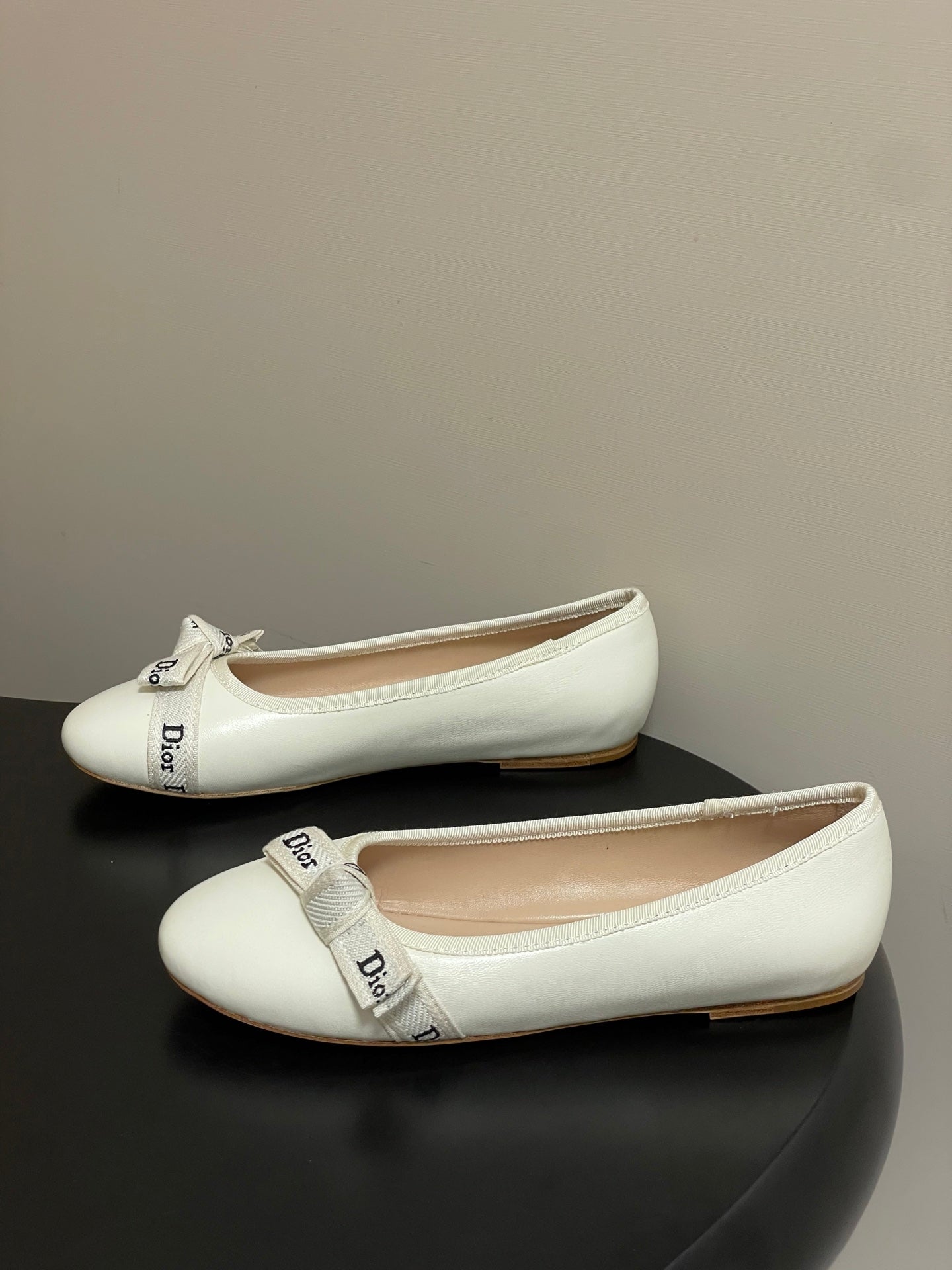 CD J'Adior Ballet Flat Cream Lambskin 834929