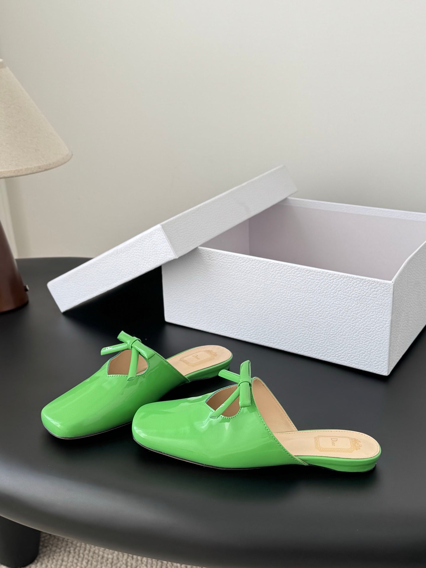 CD 26 Mary Jane Slippers Green Patent Leather 605826