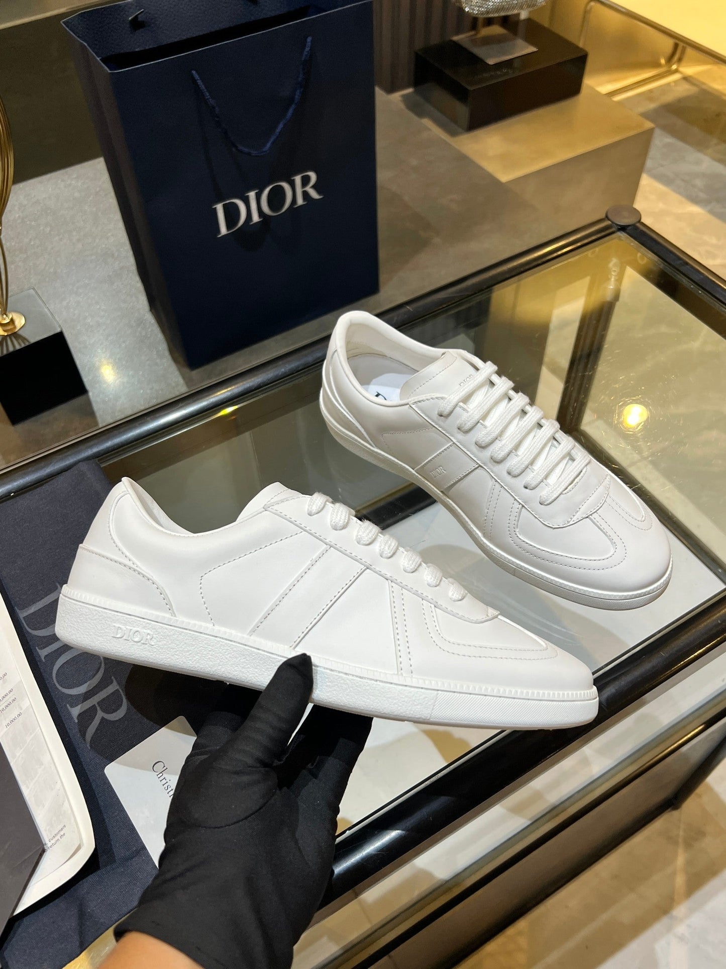 CD 26s B01 Matchpoint Sneaker White Calfskin 924613