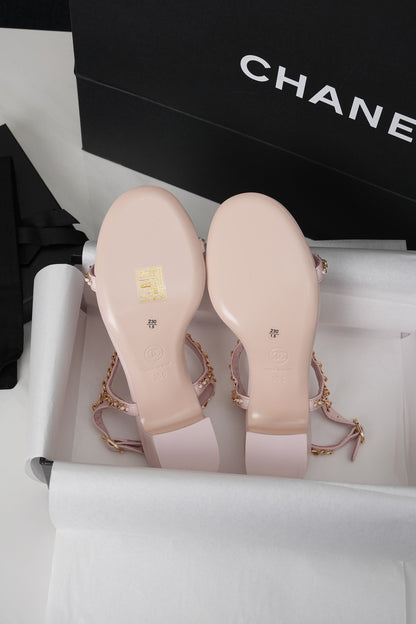 CC 26s Heart CC T-Strap Sandals Light Pink Quilted Leather 964933
