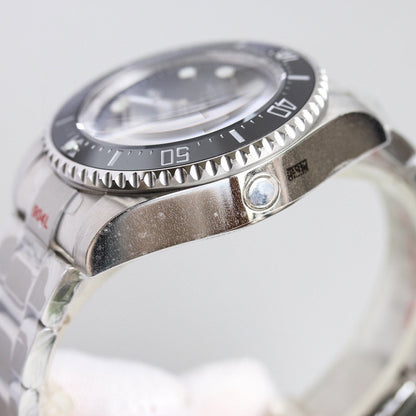 Rolex Sea- Dweller 44mm Silver Blue Dial