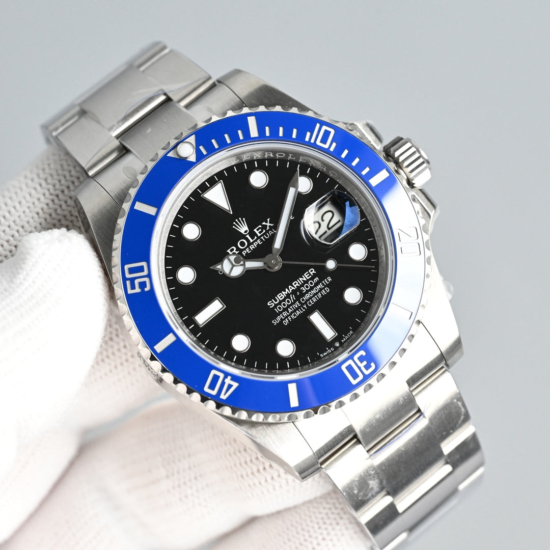 Rolex Submariner 41mm Silver Blue Black Dial