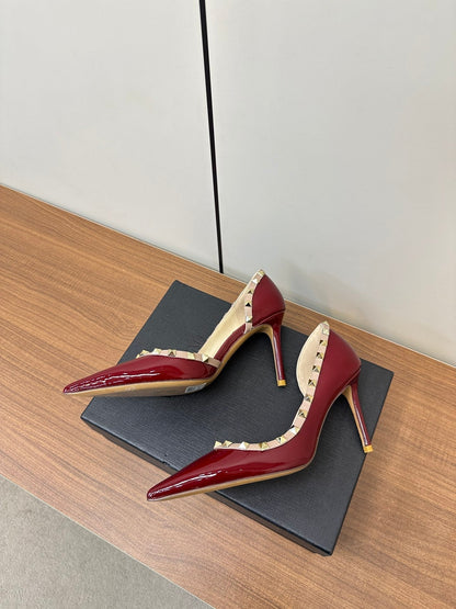 Valentino Red Rockstud D'Orsay Pumps 95mm Cowhide 989893