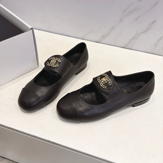 CC 26s Round Toe Mary Jane Shoes Black Lambskin 937758