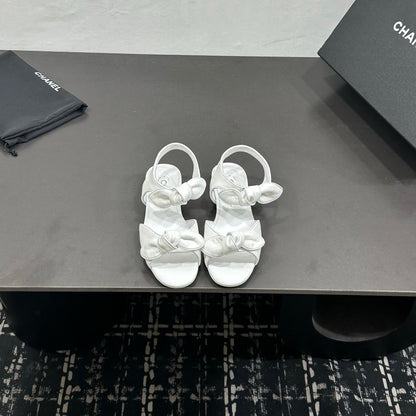 Chanel 26S Bow Sandals In White Calfskin