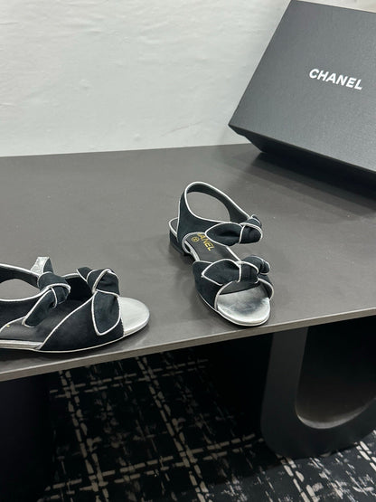 Chanel 26S Bow Sandals In Black And Silver Suede