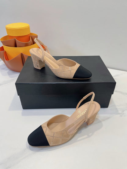 CC 26s Quilted Two-Tone Slingbacks Beige Black Suede Fabric 941696