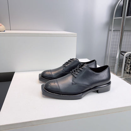 CC Lace-Up Shoes Black Calfskin 842727
