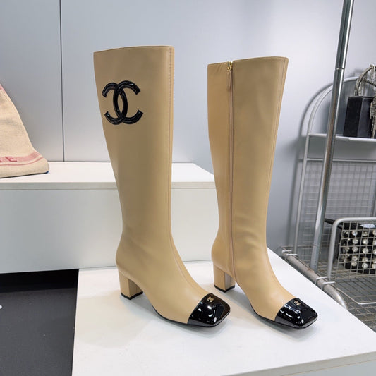 CC 26s Cap-Toe Knee-High Boots 4.5cm White Stretch Lambskin 966843