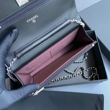CC Wallet On Chain 20cm Black Lambskin Light Gold Hardware 240166
