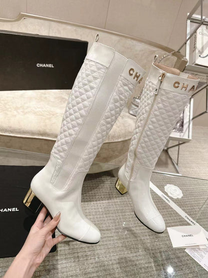 CC 26S Quilted Jumping Boots 5.5cm White Patent Leather Nylon 117684