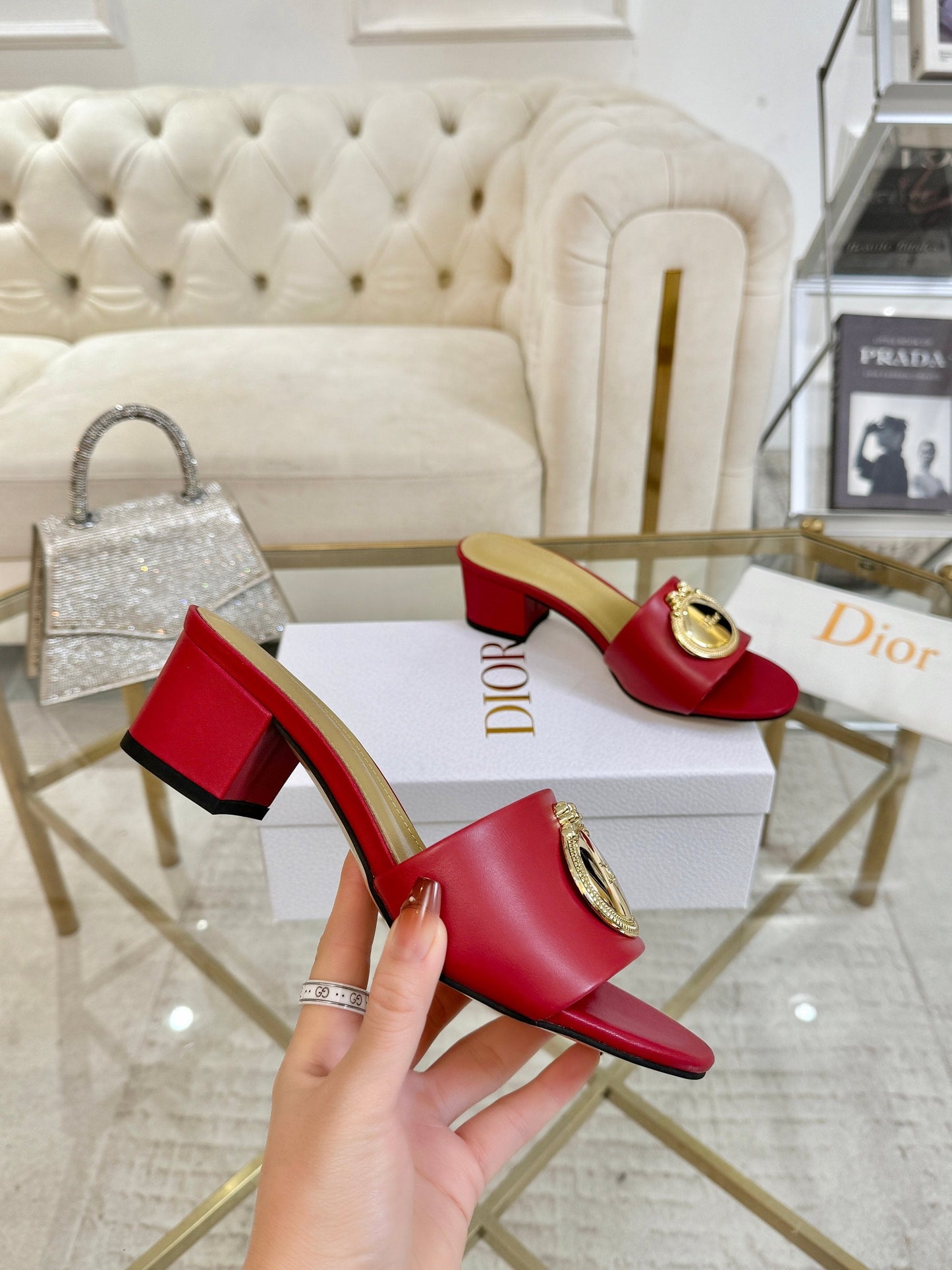 CD 26s Médaillon Buckle Slides 5cm Red Lambskin 927387