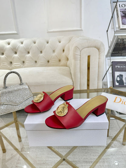 CD 26s Médaillon Buckle Slides 5cm Red Lambskin 927387