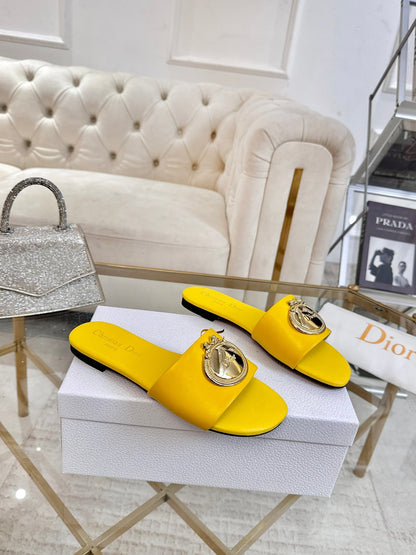 CD 26s Sandals Yellow Leather 667118