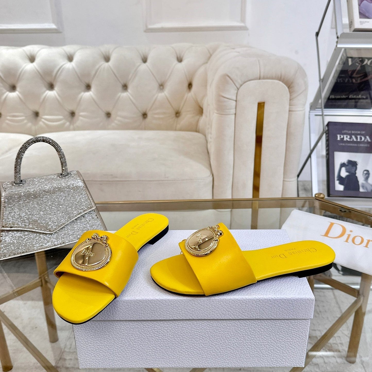 CD 26s Sandals Yellow Leather 667118