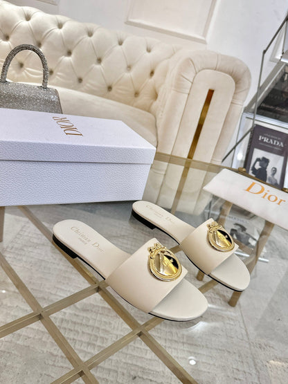 CD 26s Sandals Ivory Leather 667113